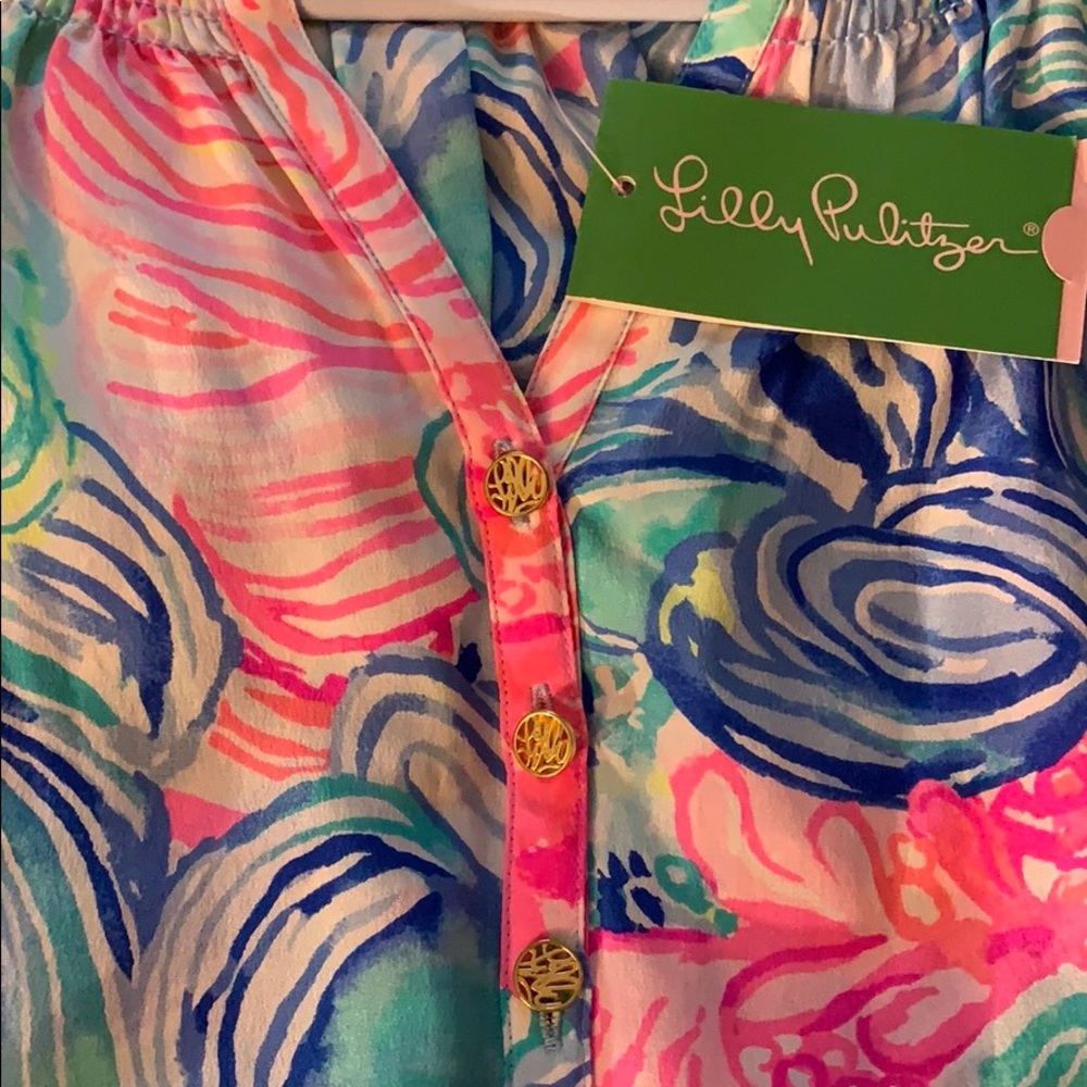 Lily Pulitzer blouse🌻🌻 - Picture 6 of 6